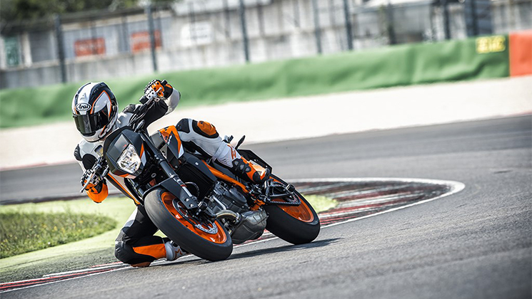 KTM-690-DUKE-R